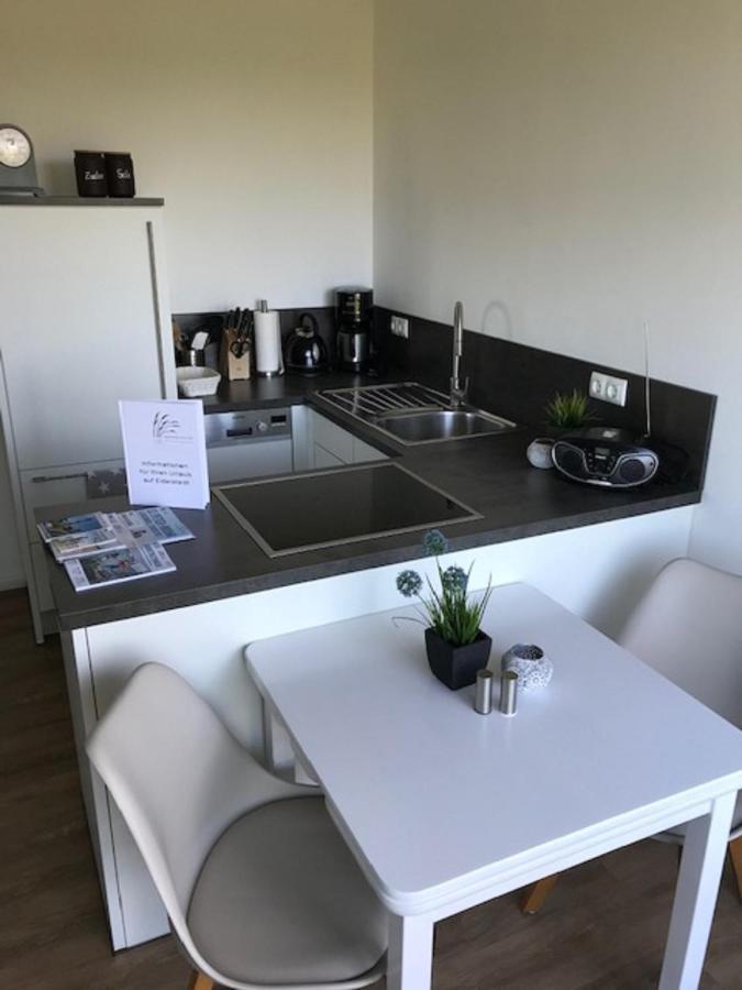 Appartements Unter Reet Tumlauer Koog Esterno foto