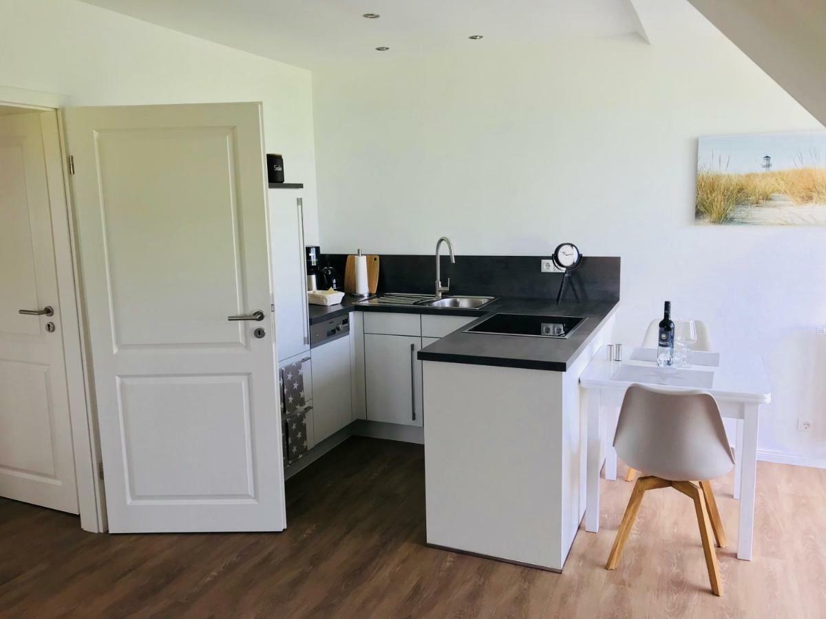 Appartements Unter Reet Tumlauer Koog Esterno foto