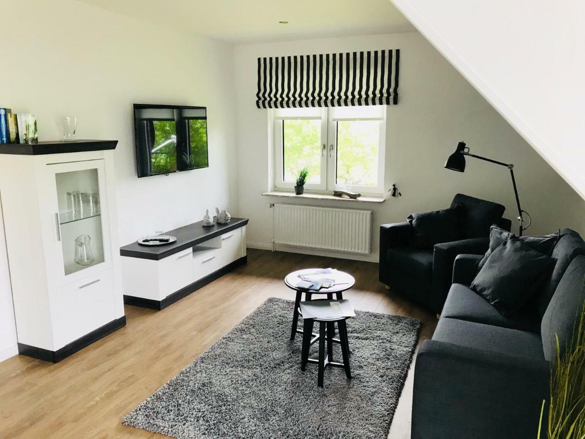 Appartements Unter Reet Tumlauer Koog Esterno foto